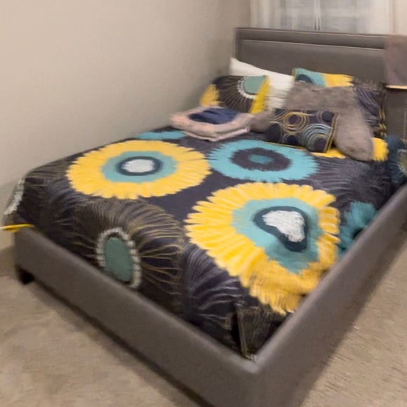 FULL/QUEEN Sunflower bedding 3pcs - Picture 2 of 2